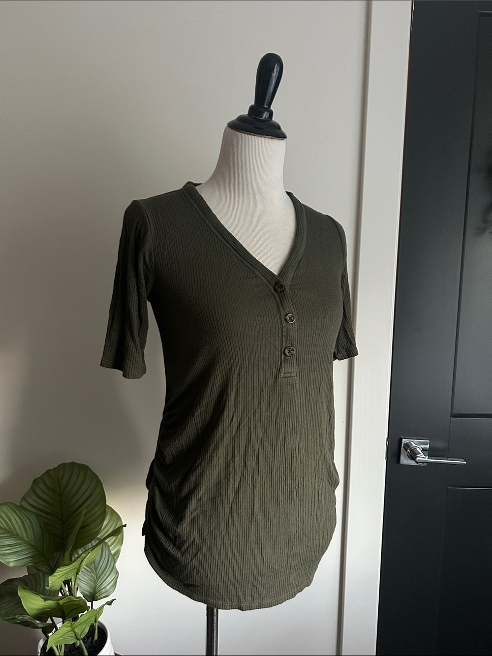 Maternity S Olive Green Ribbed Henley V-Neck Top